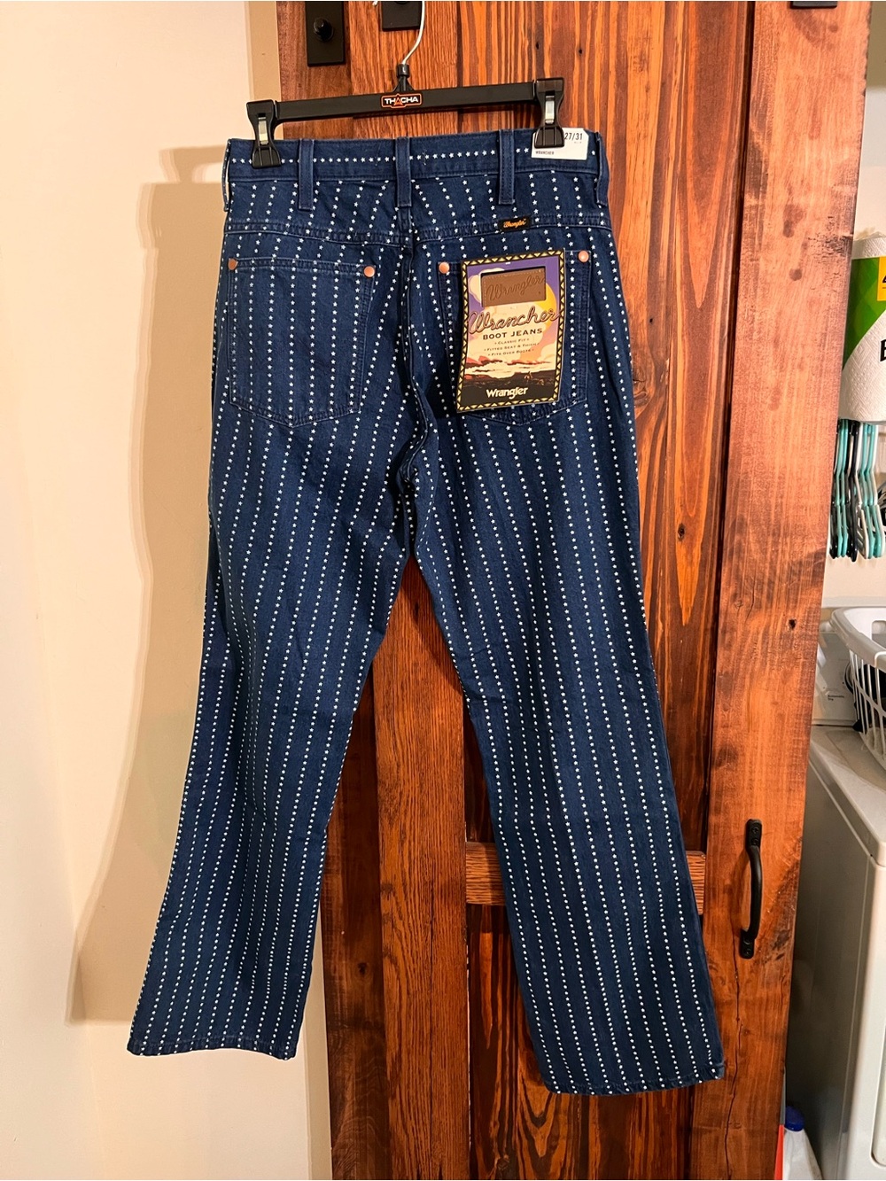 NWT women’s Wrangler Navy Blue star Jeans